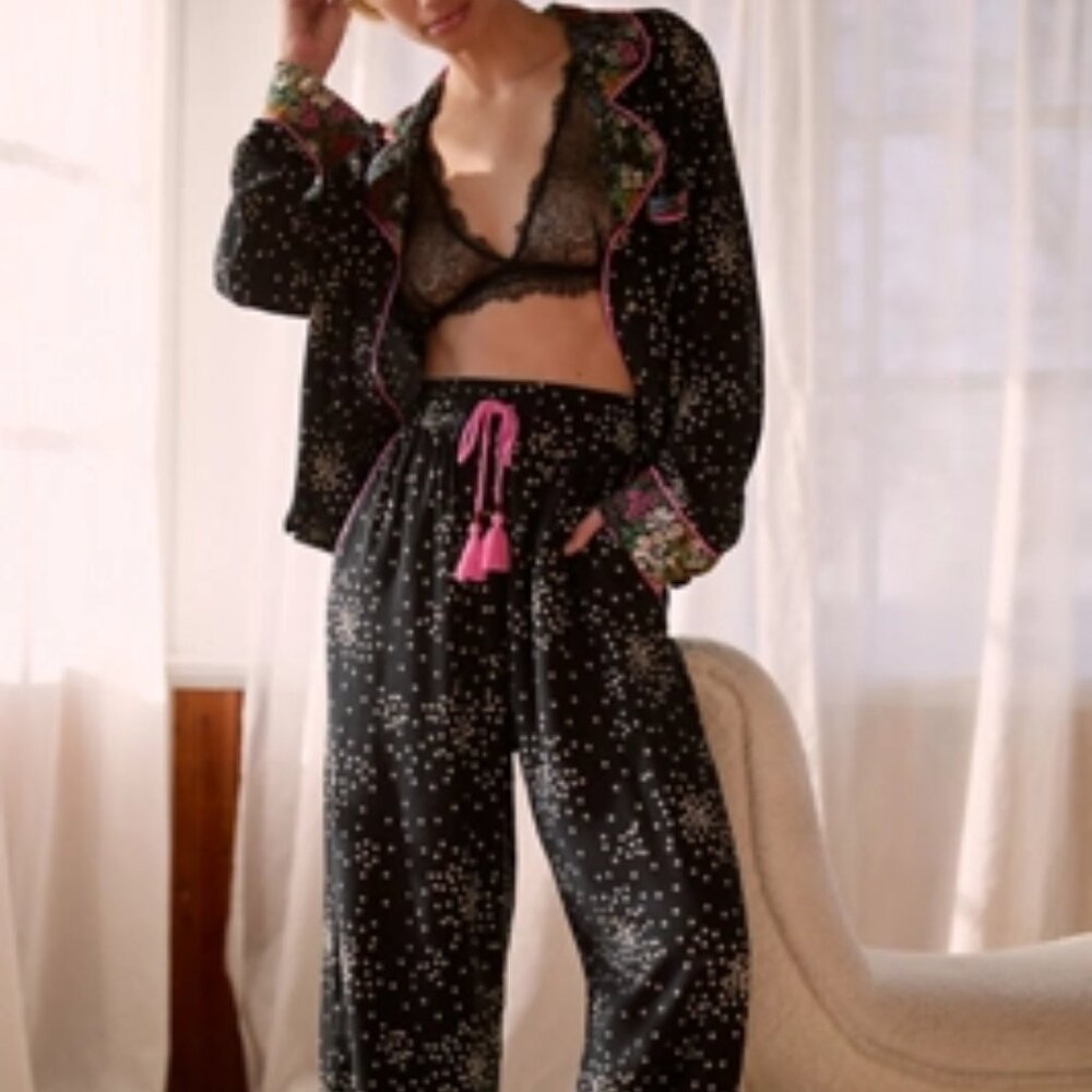 Anthropologie Pajama set EUC XL